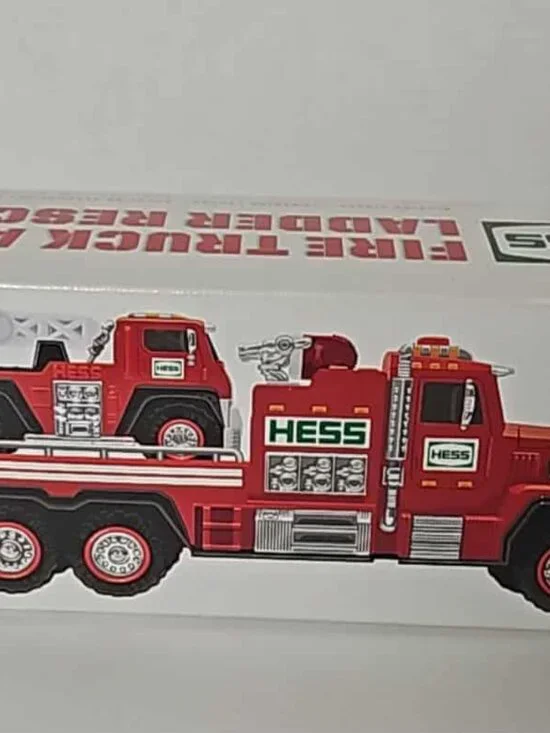 2015 Hess Fire Truck and Ladder Rescue 51st anniversary - Picture 4 of 4
